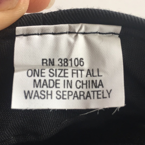 SF Giants Adjustable Ball Cap - Picture 5 of 8